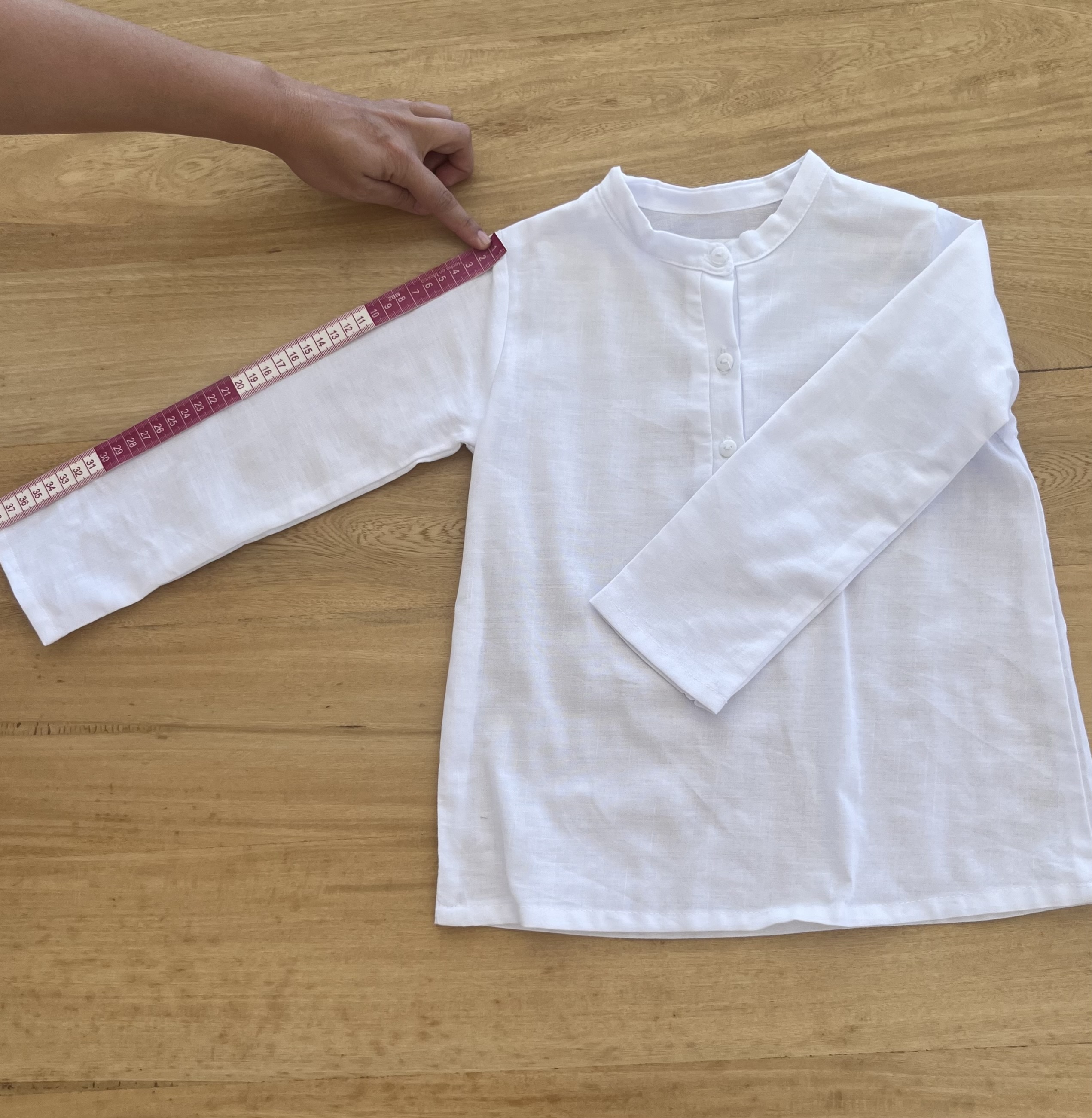 Cómo medir camisa de niño